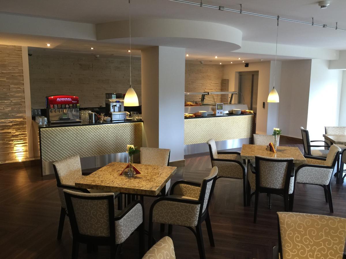 Casino & Hotel Admiral Strazny Luaran gambar